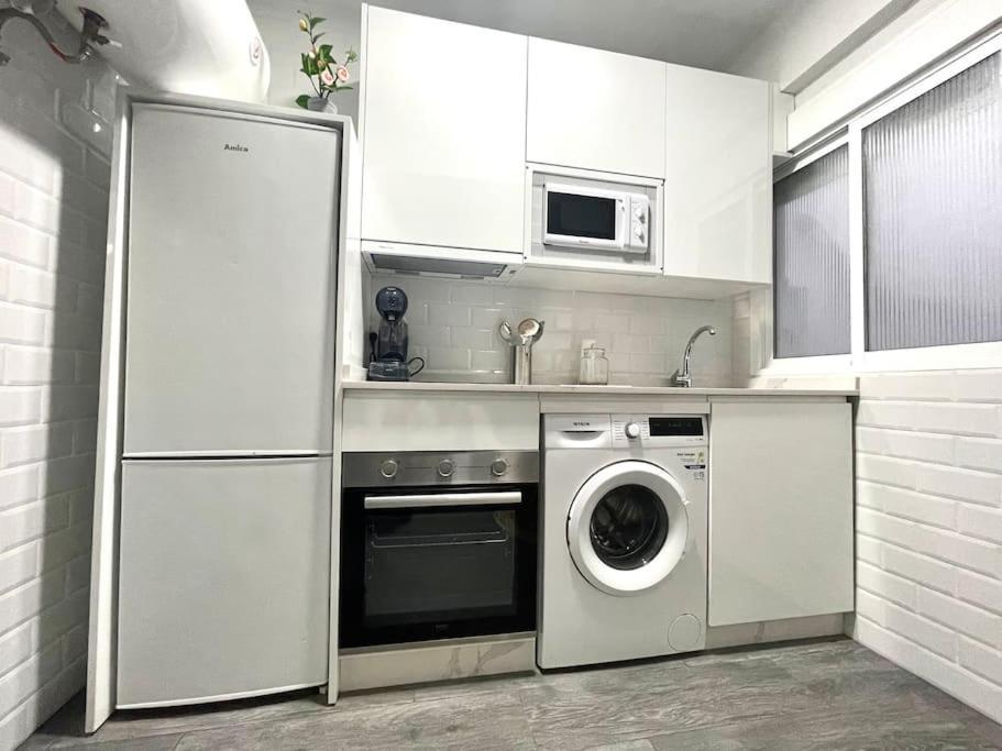Apartamentos Rincon Andaluz 3 กอร์โดบา ภายนอก รูปภาพ